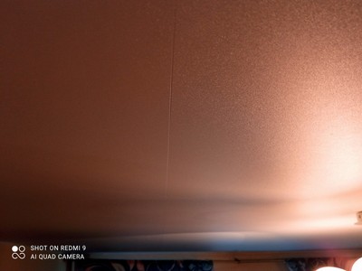 Шов на натяжном потолке - Фото 1