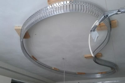 Установленная конструкция для двухуровневого натяжного потолка - Фото 2
