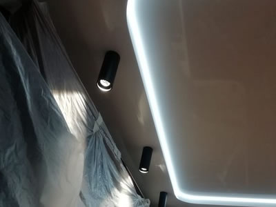Многоуровневые потолки с боковой подсветкой - Фото 4